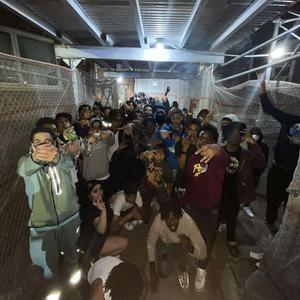 Back to Back (feat. Vine shotz)