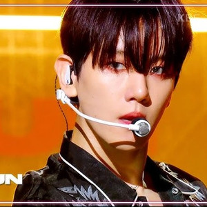 Pineapple Slice (Live)