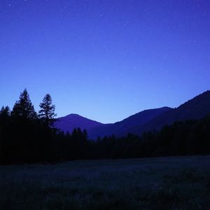 夜色融入梦境