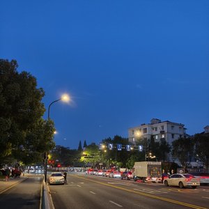 山沟里来的小阿哥