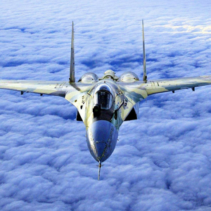 Incredible Sound of World's Largest Commercial Jet Engine GE90 Close Spool Up