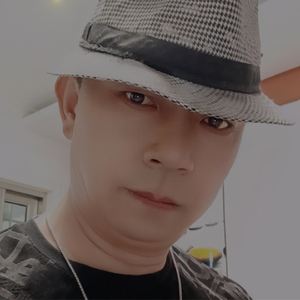 爱的春天（伴奏）