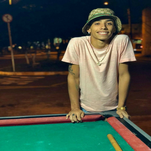 É o Megatron e o Megazord