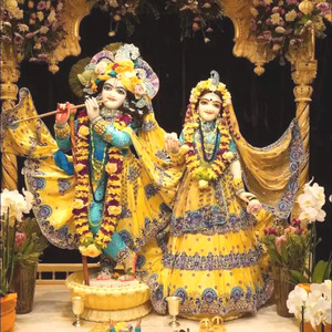 अपनी पायल का घुँघरू बना लो मुझे ओ चरणों से अपने लिपटालो