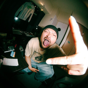 who's unity (feat. Hawk-I, KUNG-FU & SULAK)