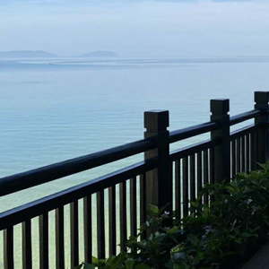 靠近一点点 (Closer a Little Bit)