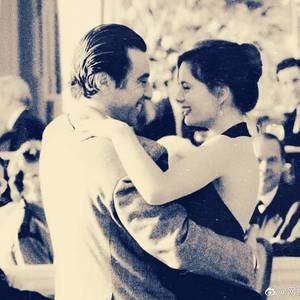 Por Una Cabeza(钢琴版 电影《闻香识女人》插曲）（翻自 Carlos Gardel）