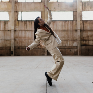 Niekada Maždaug (Extended Version)