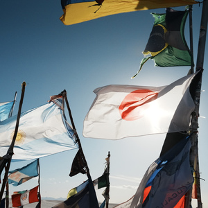 McQueen (feat. Shawn Keith)