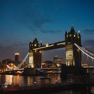 Pesawat Kertas 365 Hari