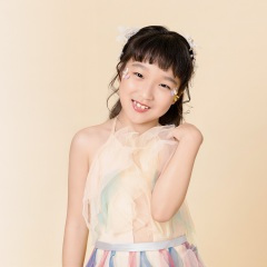 大凉山的阿惹妞