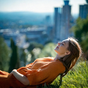 Las Luces De Neón Parpadean