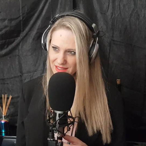 A Lonely Moment (feat. Ella Tadmor - Rizi)