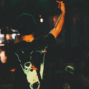 Slidin (feat. SmooveBeenDidIt)