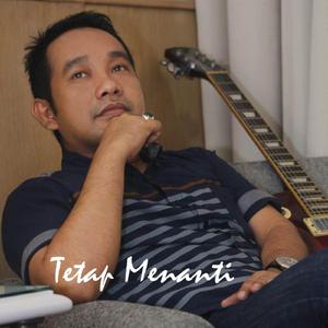 Tetap Menanti