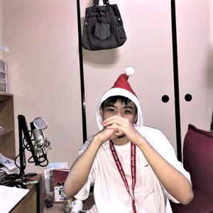 夜が悲しのことじゃない。