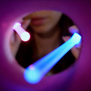 Le Tube Magique (Effet Écho et Visuel)