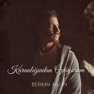 Karanlığından Öpüyorum