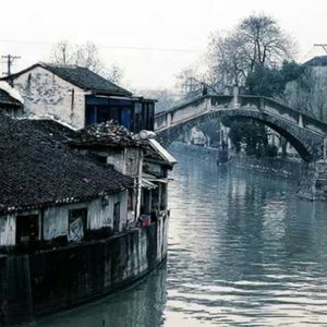 半生风雨半身伤