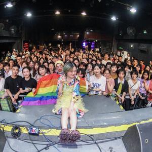 过期少女致幻录