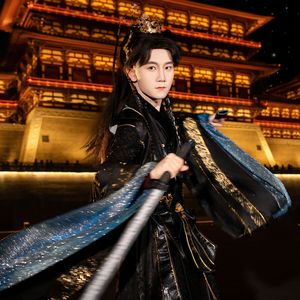 我对缘分小心翼翼