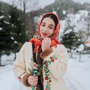 Mariana Stoica - Noi umblăm și colindămu'!