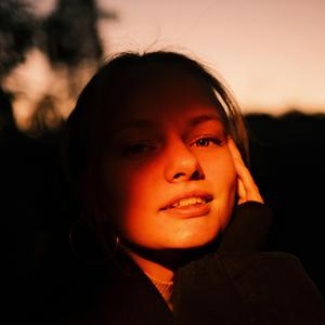 Sunrise In Your Hand