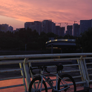 青春探路者