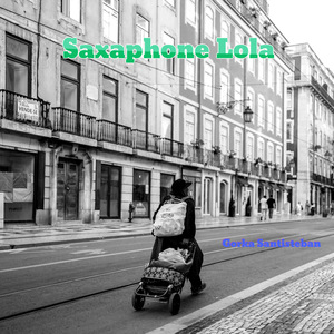 Saxaphone Lola
