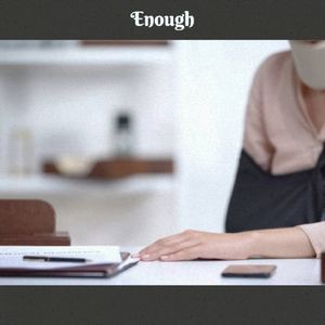 Un Papillon (A Butterfly)