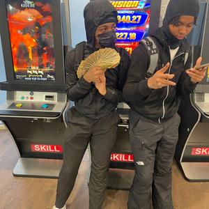 AWW MANNNN (feat. Mar.stacks)