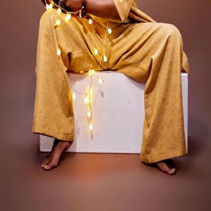 Huyai Mwari (Vocals)