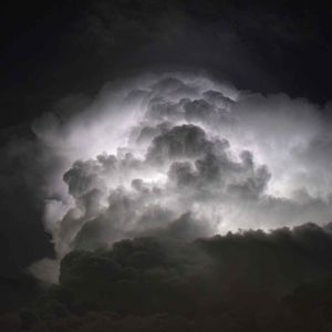 乌云 （cove 董唧唧）