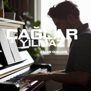 Karşımdasın