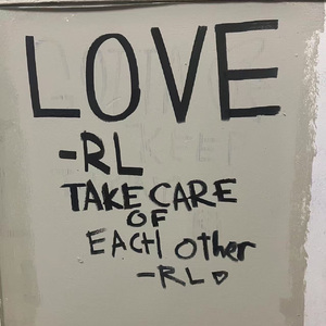 打开相机后盖换胶卷疑似发霉突然想起前暧昧对象深夜有感_demo