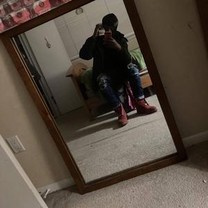 Real steppers (feat. Zhg zayyy)