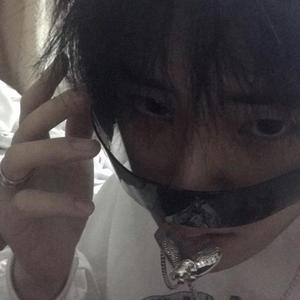 淡黄的长裙(抖音男版）（翻自 脚踏板的車）