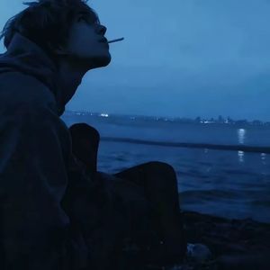 活在偏执里面