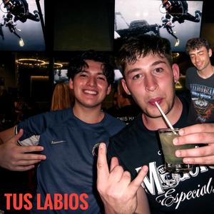 Tus Labios (feat. caddy & jjr)