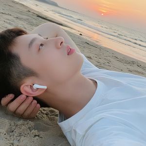 祝自己开心_半甲老妖