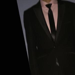 离开房间