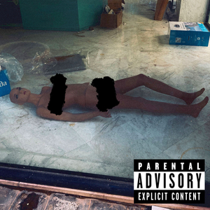 Κούκλα Στη Βιτρίνα