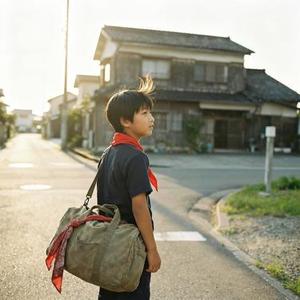 离开家乡的那个少年
