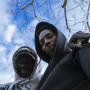Passage (feat. Sellas)