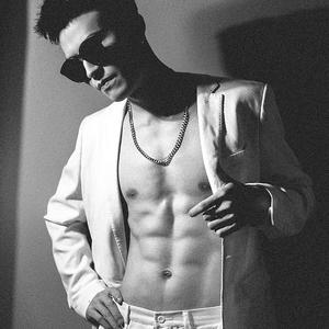 圣诞精灵大气开场