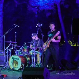 Country of one resident / Земја на еден жител