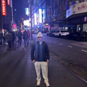 robin jeans (feat. luh jae)