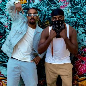 NEX O -MIDDLE SIDE (feat. Vlli)