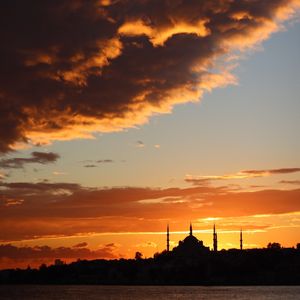 火车冒烟经过（古筝）