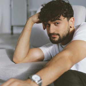 JONY-也许你早已把我相忘